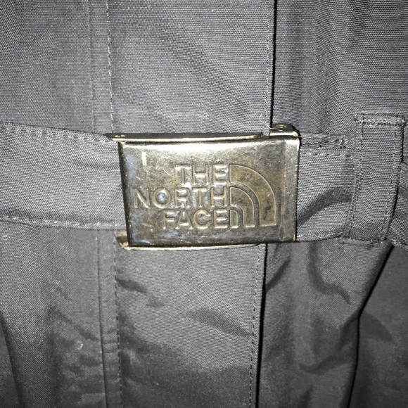 North Face puffer jacket - Picture 2 of 5